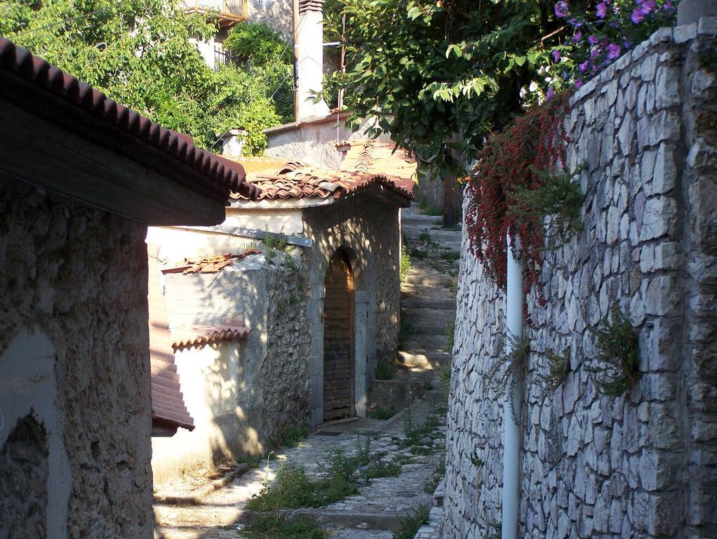 Diavatiko Country house *